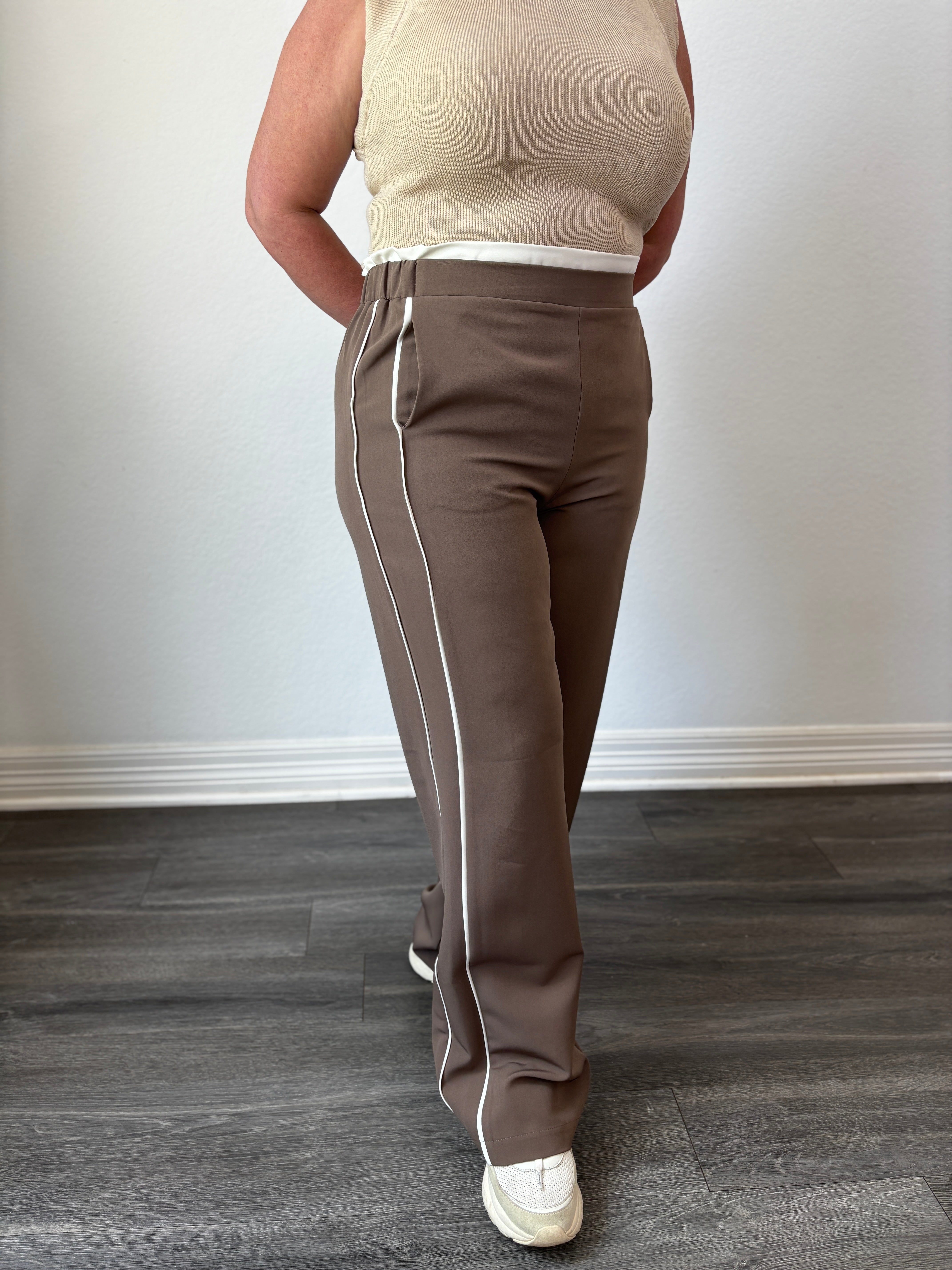Amy Side Stripe Slacks Coco