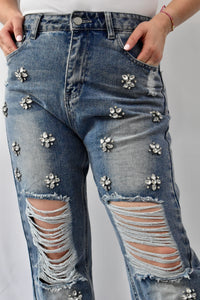 Distressed Mom Jeans Flower Studded
