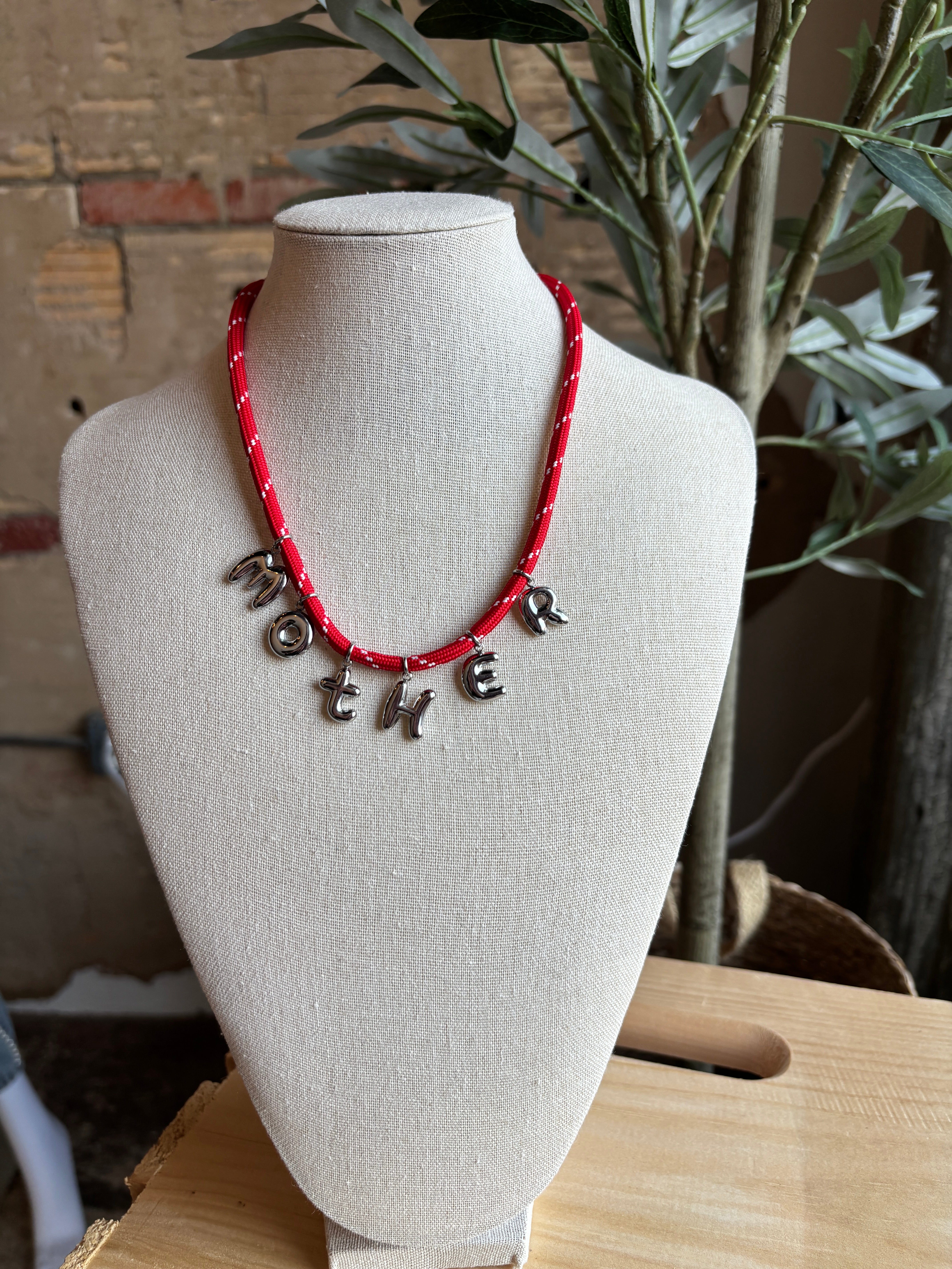 Ginny Mother Necklace - Red/Silver