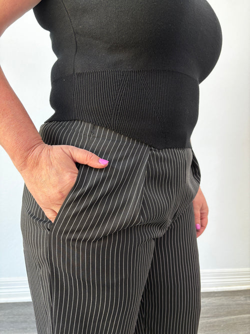 Leah Front Pleat Pinstriped Pants Black