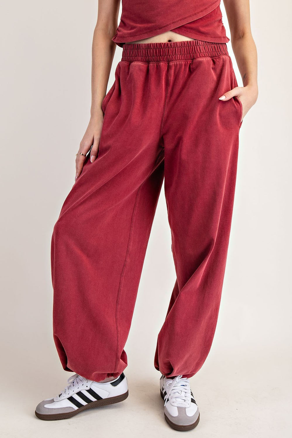 Lizzie Solid Jogger Sweatpants Winterberry