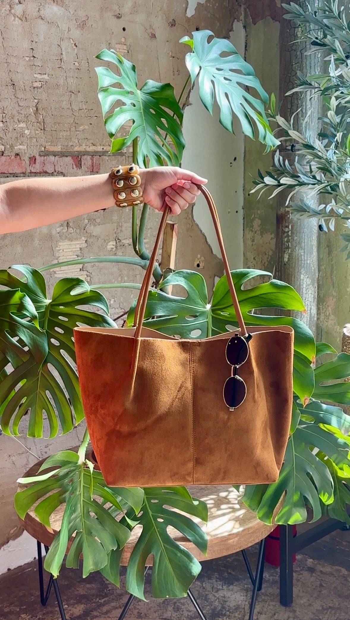 Sloane Suede Tote Bag - Light Brown