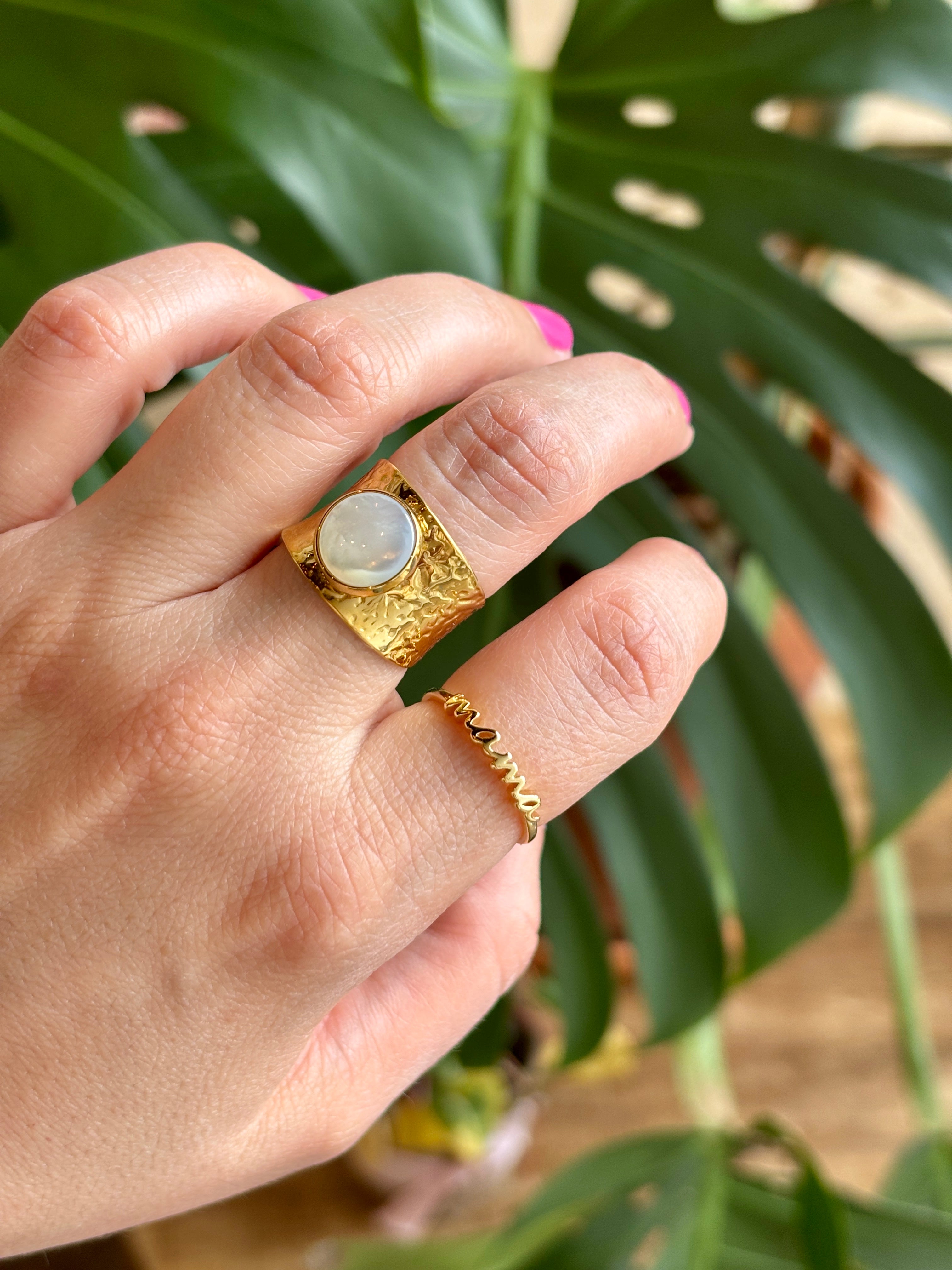 Mama Adjustable Ring Gold