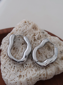 Darcy Oval Hoop Earring - Silver