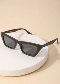 Kay Cat Eye Sunglasses - Black